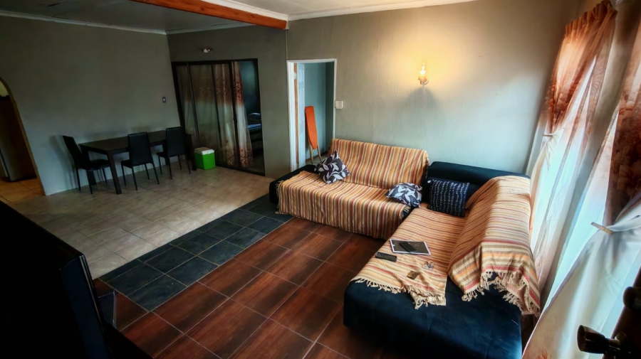 2 Bedroom Property for Sale in Heidedal Free State